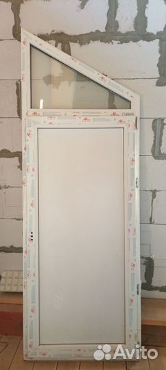 Дверь пластиковая