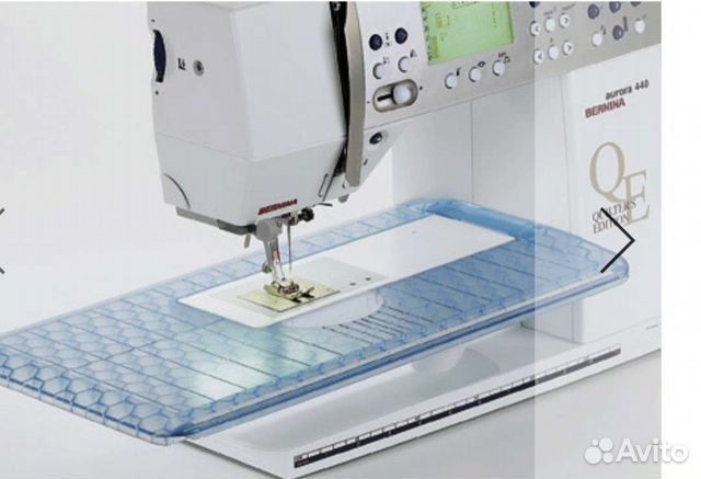 Швейно вышивальная машинка Bernina