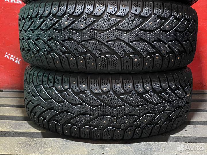 Matador MP 50 Sibir Ice 215/65 R16