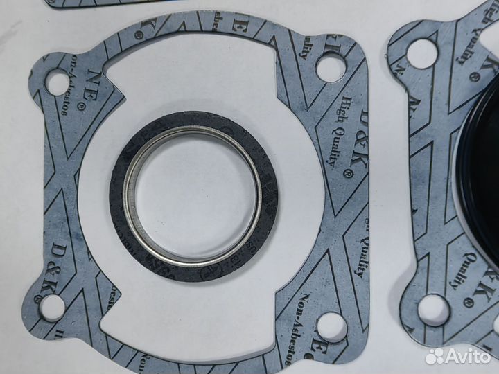 Комплект прокладок с сальниками Yamaha vk 540