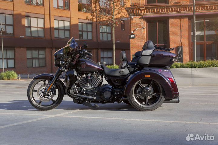 CVO Tri Glide Ultra