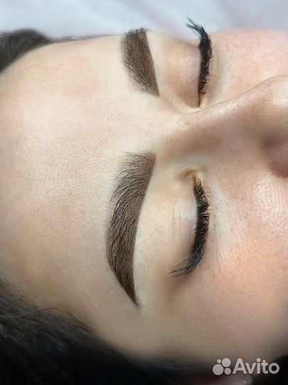 Перманент бровей