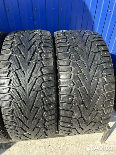 Pirelli Ice Zero 265/45 R20 и 295/40 R20