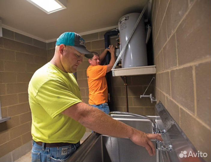 Сантехник слесарь