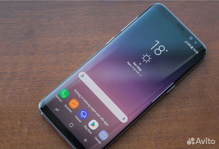 Samsung Galaxy S8, 4/64 ГБ