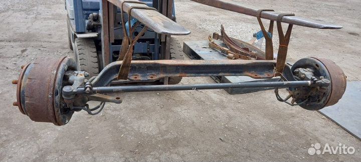 Балка подвески передняя Nissan Diesel Condor