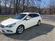 Opel Astra 1.6 MT, 2018, 90 000 км, с пробегом, цена 1 420 000 руб.