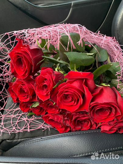 Цветы с оформлением 25,51, 101 Роза эквадор