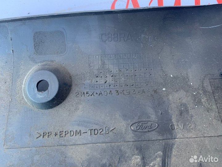 Бардачок Ford Focus 1