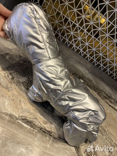 Зимний комбинезон для собак