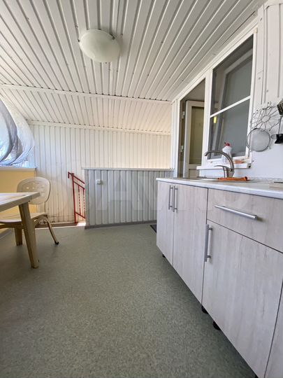 Комната 50 м², 3/3 эт.