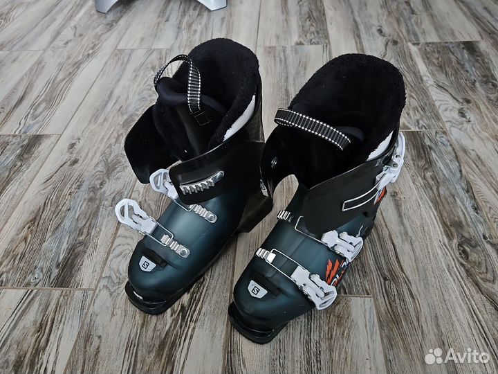 Горнолыжные ботинки salomon T3 39р