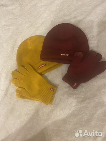 Шапки и перчатки Levi’s