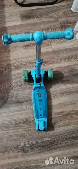 Самокат детский трехколесный бу
