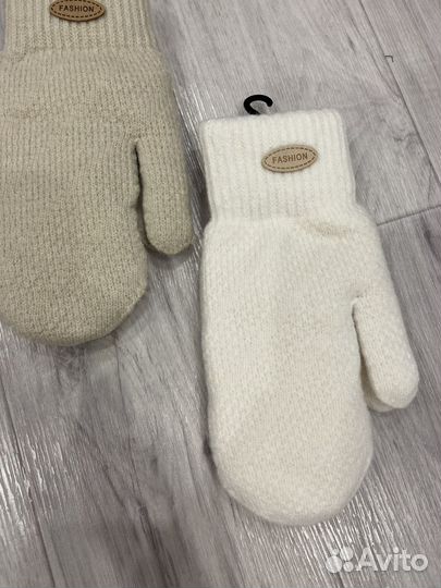 Варежки женские зимние