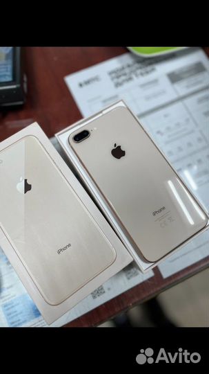 iPhone 8, 64 ГБ