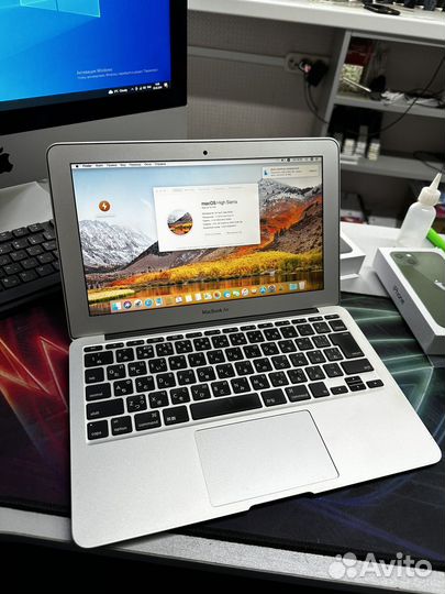 Apple MacBook Air 11 2012