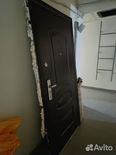 Дверь входная бу