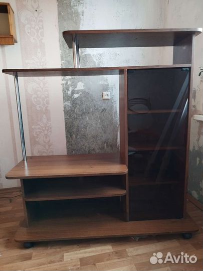 Стойка под телевизор