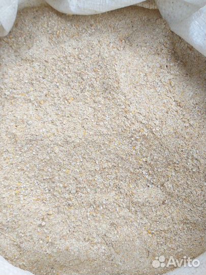 Корма. Зерно.Дробленая зерновая смесь.комбикорма