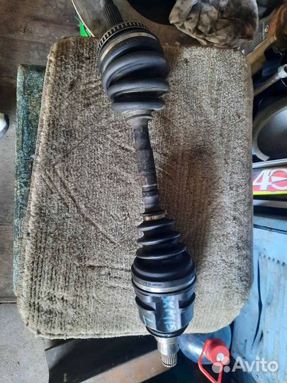 Привод левый в сборе