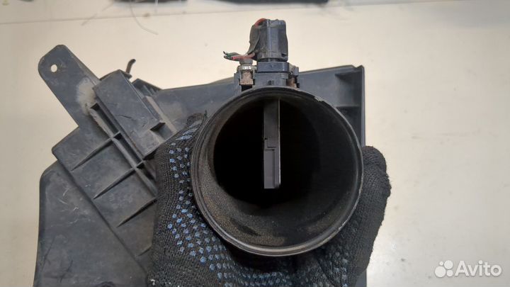 Корпус воздушного фильтра Nissan Navara, 2005