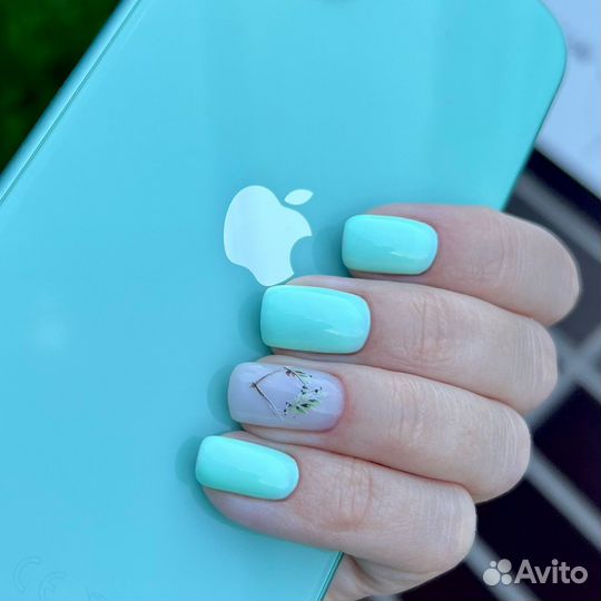 Мастер маникюра