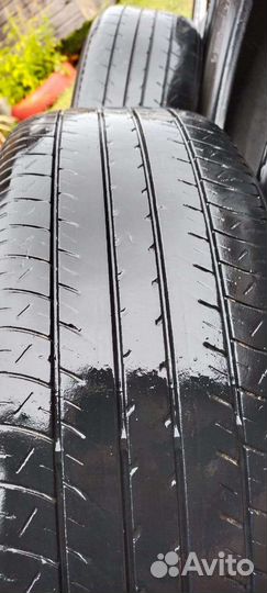 Yokohama E70B 215/60 R16