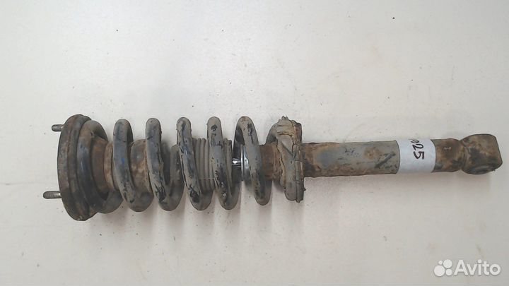 Амортизатор подвески Mitsubishi Pajero / Montero