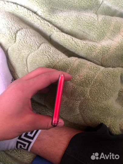 iPhone SE (2020), 64 ГБ