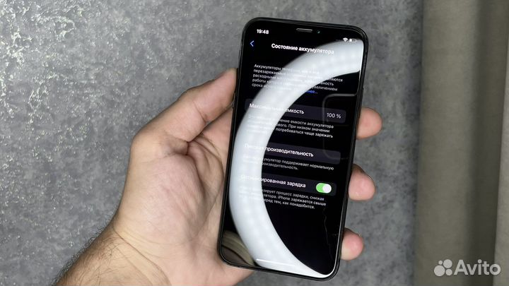 iPhone Xs, 64 ГБ