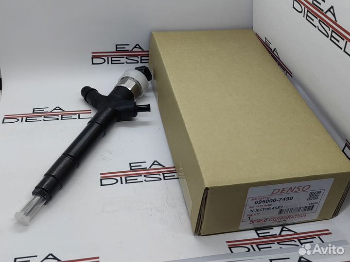 Форсунка 095000-7490