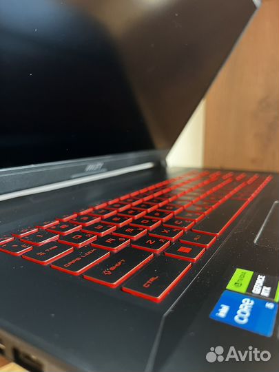 Msi katana 17 b11ucx 897xru