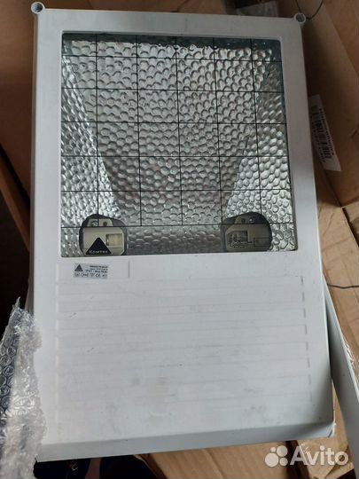 Прожекторы новые