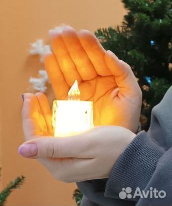 Атмосферная новогодняя led свеча