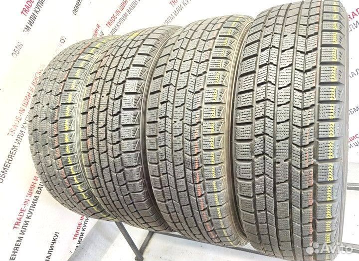 Dunlop Grandtrek SJ8 215/60 R17 91L