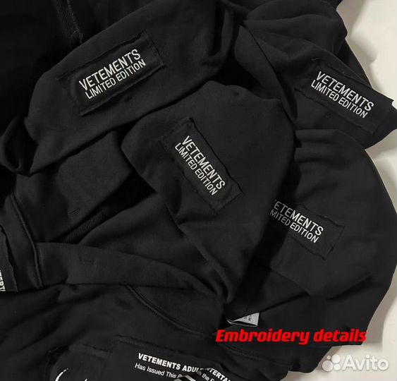 Vetements hardcore patch red/white