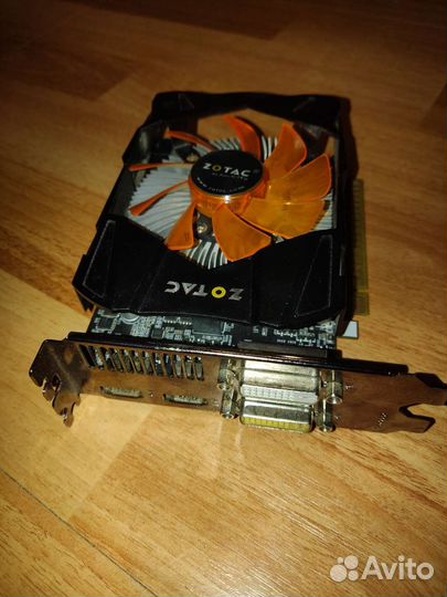 Видеокарта 650 2гб и 4 планки ддр4 по 8гб
