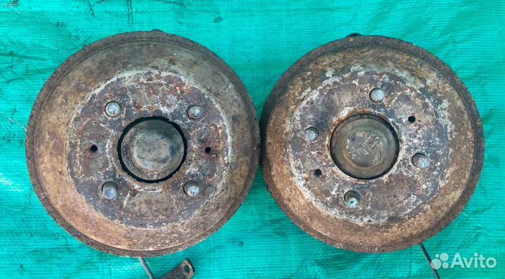 Задний кулак Hyundai Accent II