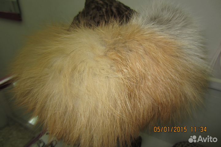 Зимние берет, шляпки, шапки с мехом