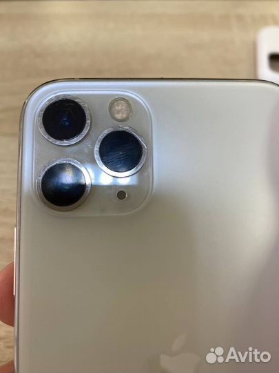 iPhone 11 Pro, 64 ГБ