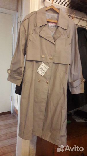 Плащ женский