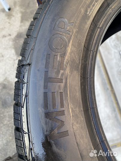 Meteor TerraControl 215/60 R17 96H