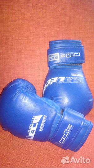 Перчатки боксерские синие