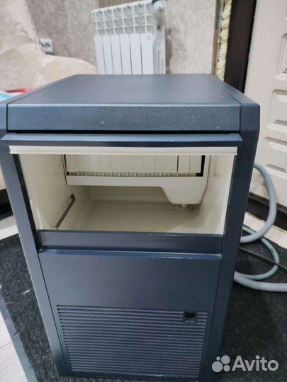 Льдогенератор brema CB