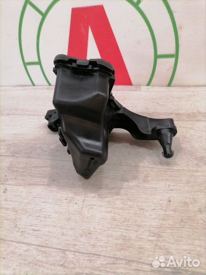 Резонатор воздушного фильтра Nissan Note E11