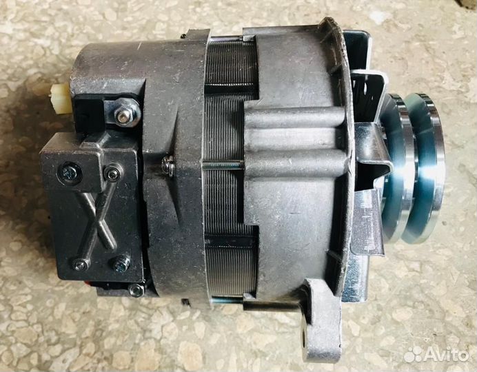 Генератор 28В 60А 7511 236не (тахометр,аварийная л