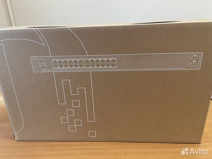 Коммутатор Ubiquiti UniFi Switch US-24