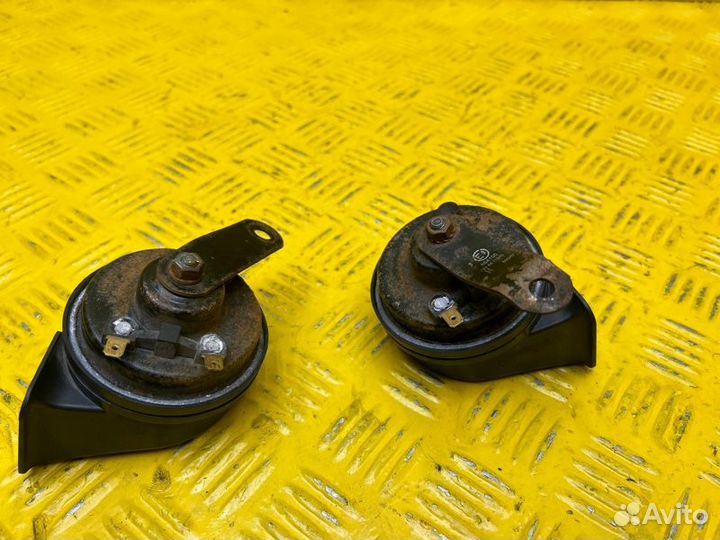 Сигнал звуковой Mazda Mpv 2 2.5 GY 2002