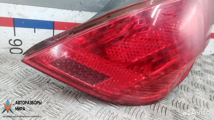 Фонарь задний правый Peugeot 308 T7 2009